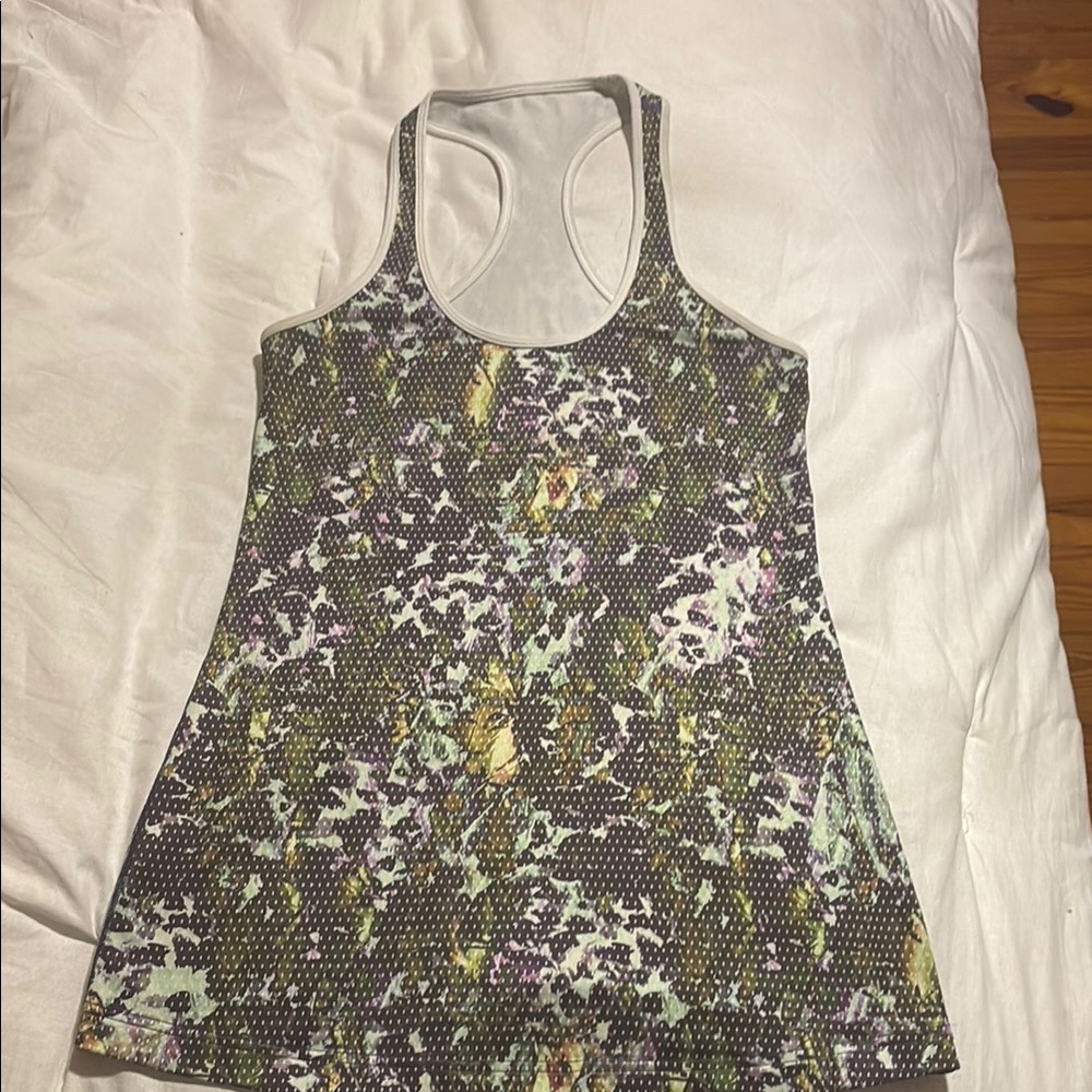 Lululemon Athletica Green Racerback Tank Top